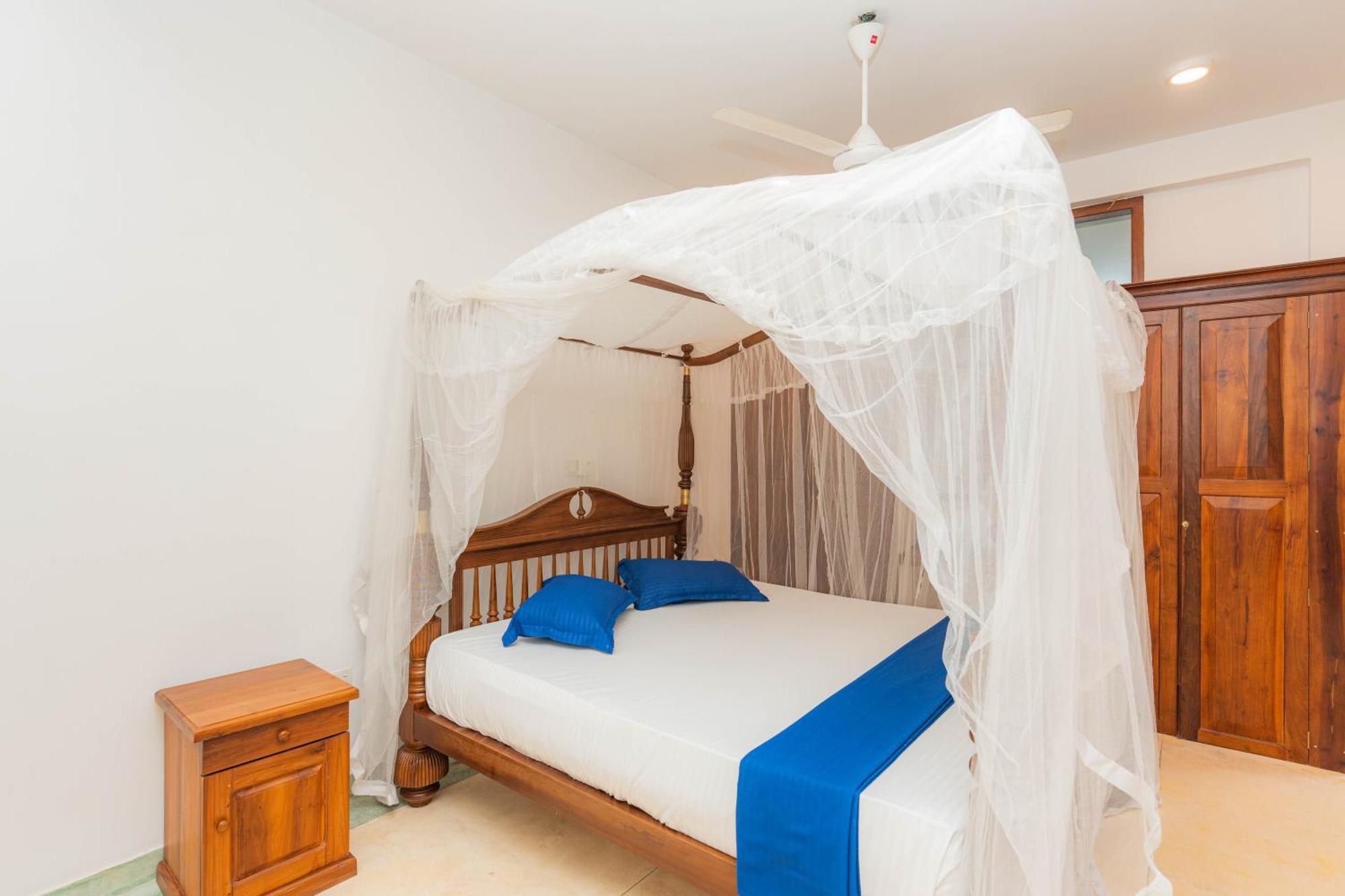 Hotel Coconut Bar Sea Lodge เบอร์อูวาลา ภายนอก รูปภาพ